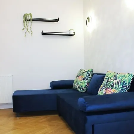 Comfort Corner - 1a